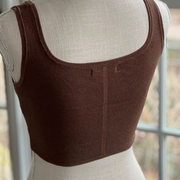 Kendall & Kylie Knit Tank - Picture 7 of 8